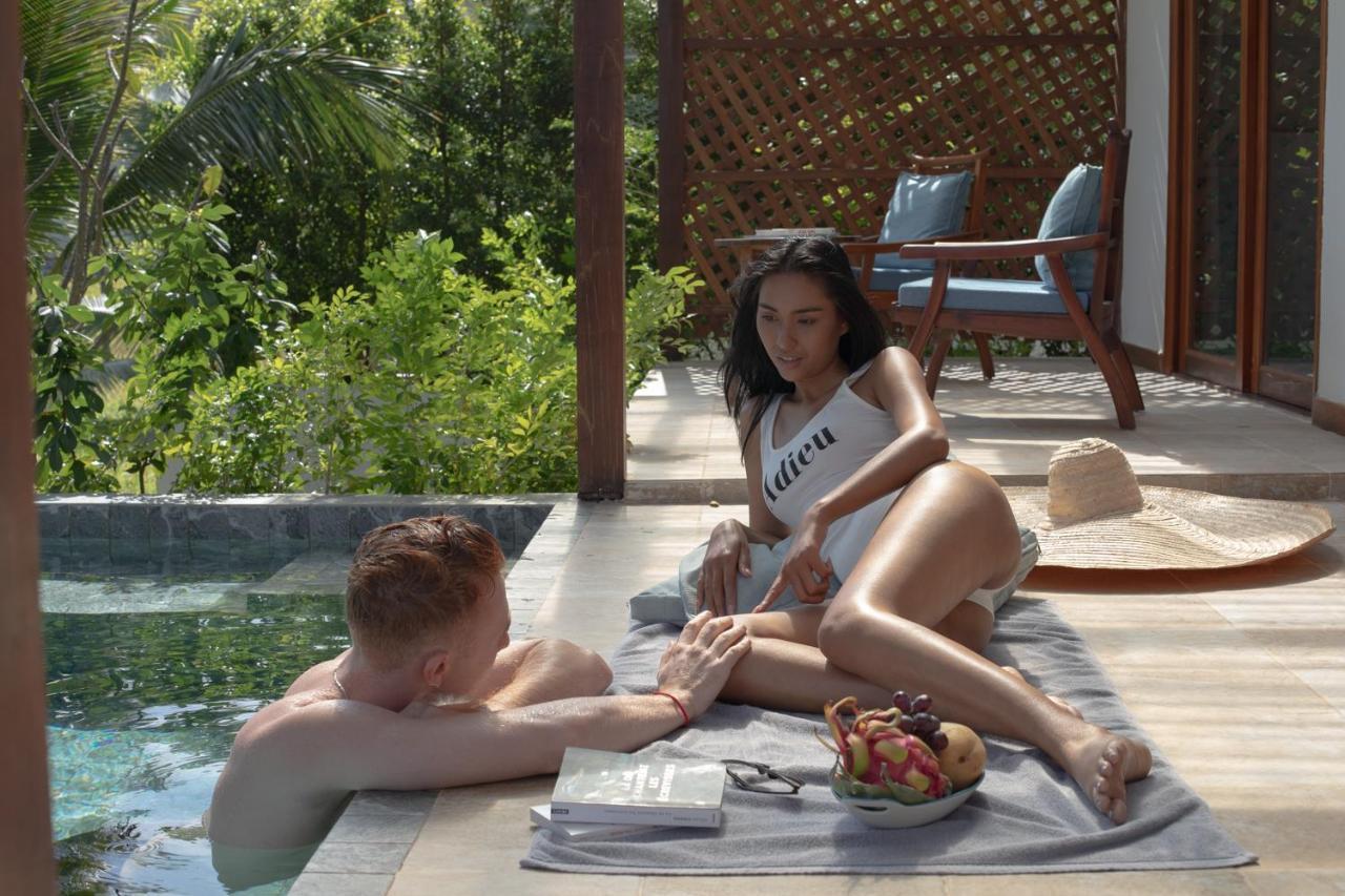 ลา แพสชัน บาย อาชาริยัค Hotel เกาะรงสำลน ภายนอก รูปภาพ